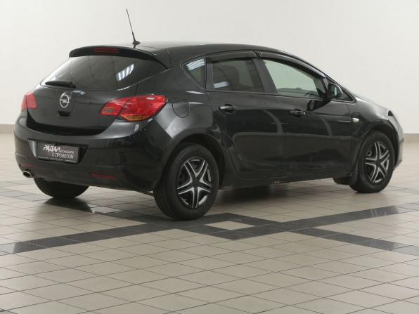 Opel Astra J с пробегом 2011 года, цена 527 000 рублей, 185500 км, хэтчбек, Автокод Объявления