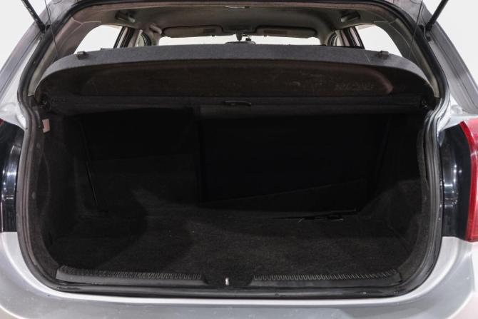Toyota Corolla IX (E120 E130) Рестайлинг с пробегом 2003 года, цена 549 000 рублей, 312000 км, хэтчбек, Автокод Объявления