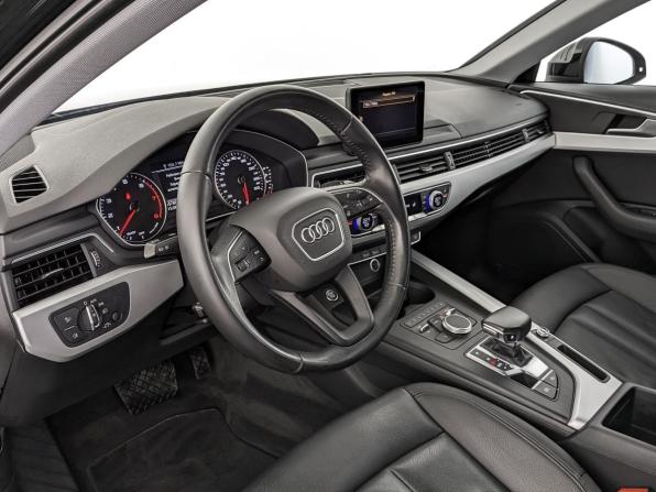Audi A4 V (B9) с пробегом 2018 года, цена 2 800 000 рублей, 45786 км, седан, Автокод Объявления