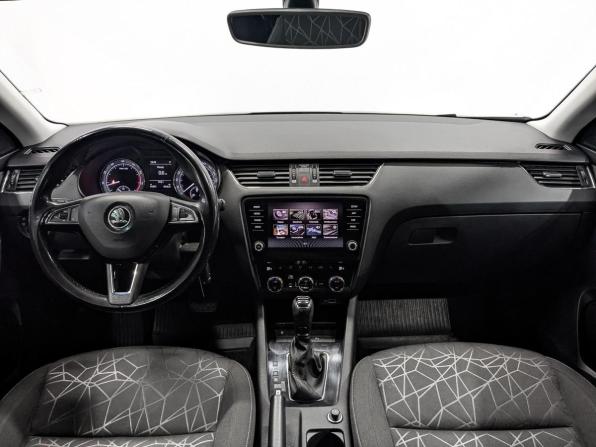 Skoda Octavia III (A7) Рестайлинг с пробегом 2019 года, цена 1 800 000 рублей, 91035 км, лифтбек, Автокод Объявления