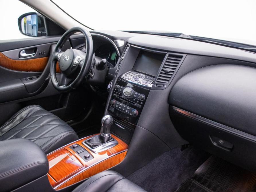 Infiniti QX70 Москва  - изображение 10