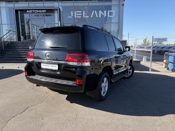 Toyota Land Cruiser 200 Series Рестайлинг 2 с пробегом 2016 года, цена 4 380 000 рублей, 775882 км, внедорожник, Автокод Объявления