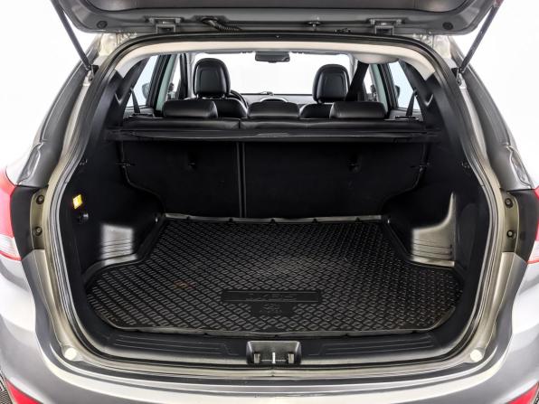 Hyundai ix35 I Рестайлинг с пробегом 2014 года, цена 1 350 000 рублей, 212531 км, внедорожник, Автокод Объявления