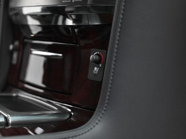 Lexus LX III с пробегом 2010 года, цена 2 029 000 рублей, 160000 км, внедорожник, Автокод Объявления