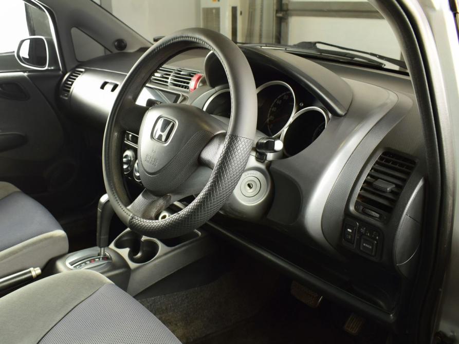 Honda Fit I Кемерово  - изображение 7