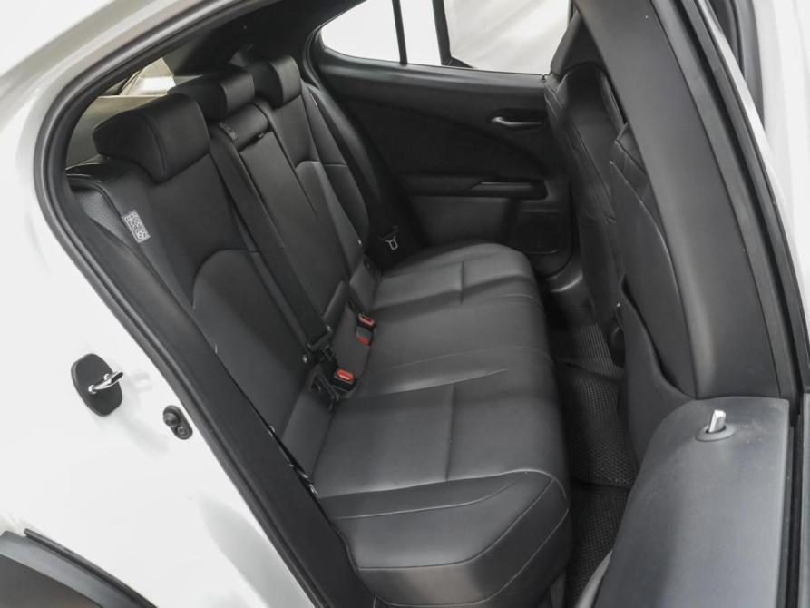 Lexus UX I Ростов-на-Дону  - изображение 7