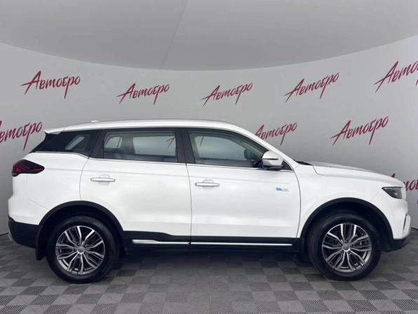 Geely Atlas Pro с пробегом 2023 года, цена 2 000 000 рублей, 59231 км, внедорожник, Автокод Объявления
