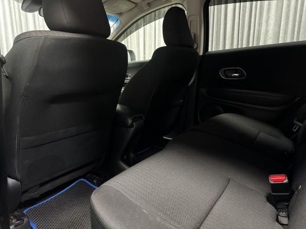 Honda Vezel I с пробегом 2014 года, цена 1 510 000 рублей, 120309 км, внедорожник, Автокод Объявления