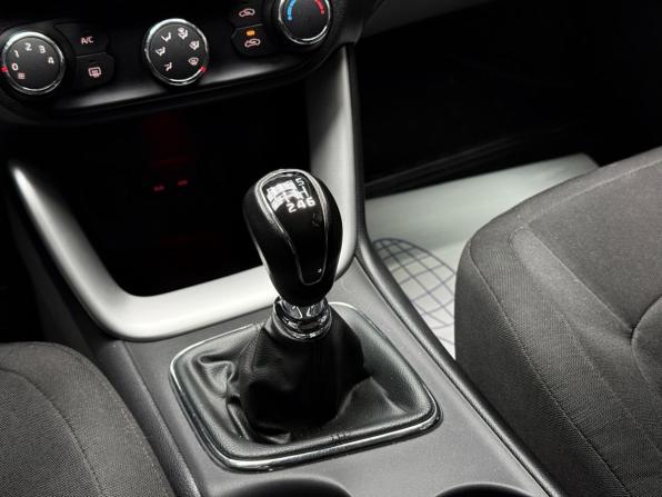 Kia Ceed II с пробегом 2013 года, цена 1 119 000 рублей, 130103 км, хэтчбек, Автокод Объявления