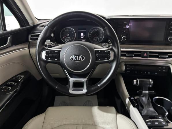 Kia K5 III с пробегом 2021 года, цена 2 900 000 рублей, 44632 км, седан, Автокод Объявления