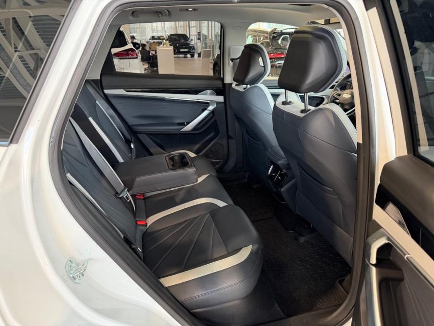 Geely Atlas II Москва  - изображение 32