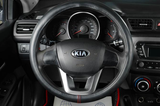 Kia Rio III с пробегом 2013 года, цена 799 000 рублей, 178000 км, седан, Автокод Объявления