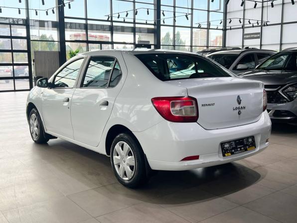 Renault Logan II с пробегом 2014 года, цена 610 000 рублей, 138681 км, седан, Автокод Объявления