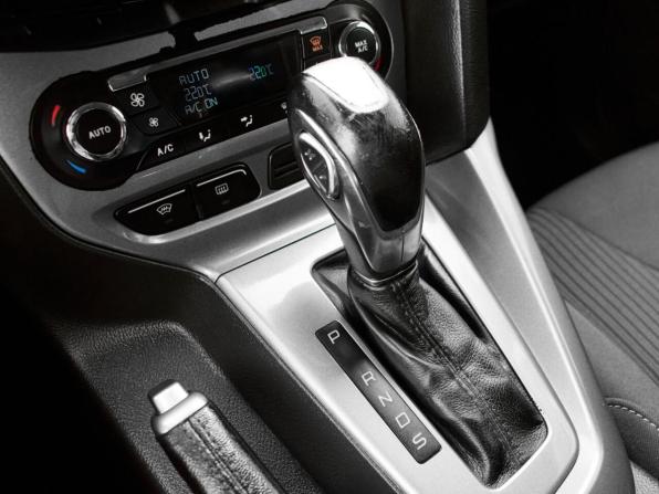 Ford Focus III с пробегом 2013 года, цена 797 000 рублей, 215397 км, универсал, Автокод Объявления