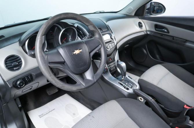 Chevrolet Cruze I Рестайлинг с пробегом 2013 года, цена 959 000 рублей, 128000 км, седан, Автокод Объявления