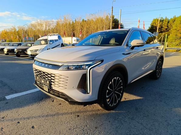 Exeed RX с пробегом 2023 года, цена 2 899 995 рублей, 60001 км, внедорожник, Автокод Объявления