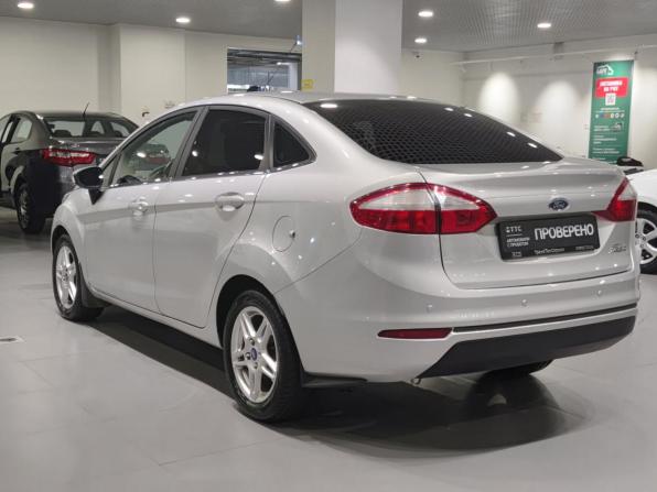 Ford Fiesta Mk6 Рестайлинг с пробегом 2015 года, цена 838 000 рублей, 80908 км, седан, Автокод Объявления