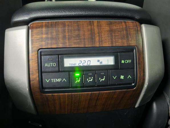 Toyota Land Cruiser Prado 150 Series с пробегом 2010 года, цена 2 199 000 рублей, 342432 км, внедорожник, Автокод Объявления
