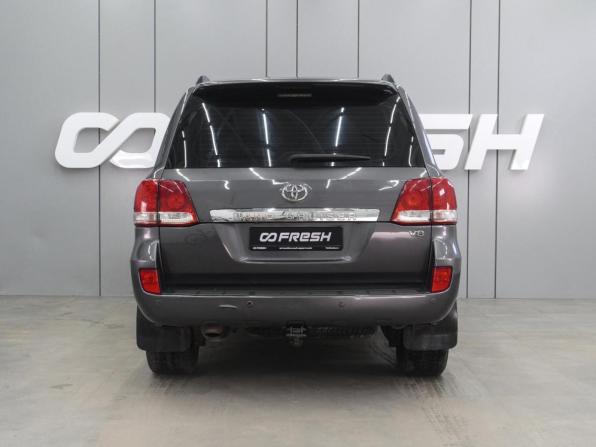 Toyota Land Cruiser 200 Series с пробегом 2011 года, цена 2 699 000 рублей, 298937 км, внедорожник, Автокод Объявления