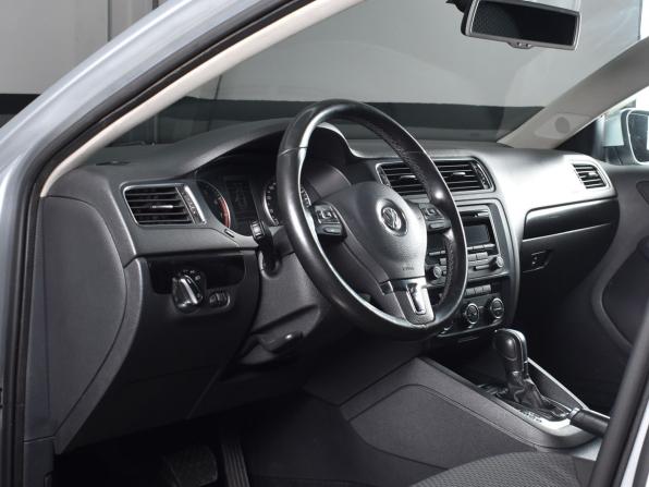 Volkswagen Jetta VI с пробегом 2012 года, цена 964 999 рублей, 165614 км, седан, Автокод Объявления