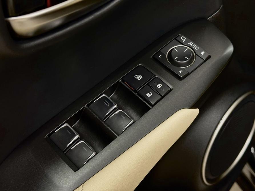 Lexus NX I Рестайлинг Вологда  - изображение 16