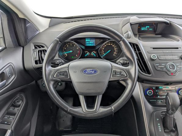 Ford Kuga II Рестайлинг с пробегом 2018 года, цена 1 780 000 рублей, 71174 км, внедорожник, Автокод Объявления