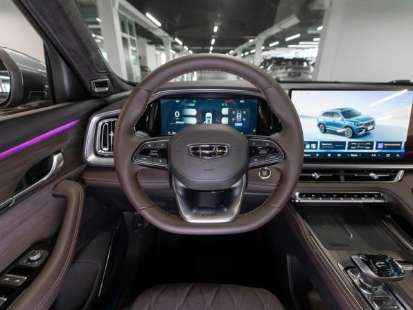 Geely Monjaro I Рестайлинг 2 (China Market) с пробегом 2025 года, цена 4 250 000 рублей, 47 км, внедорожник, Автокод Объявления