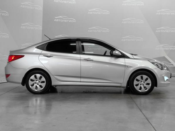 Hyundai Solaris I Рестайлинг с пробегом 2015 года, цена 999 000 рублей, 164000 км, седан, Автокод Объявления