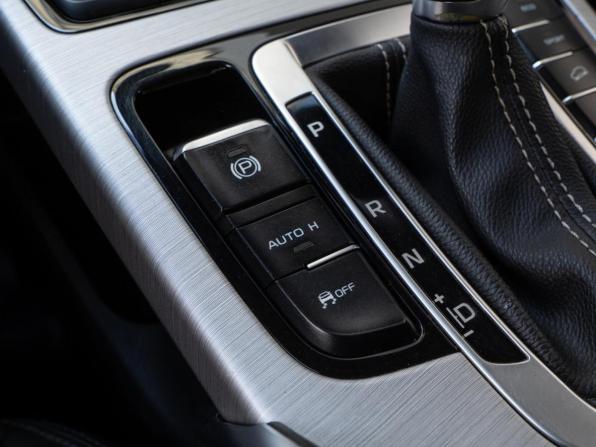 Geely Atlas I с пробегом 2018 года, цена 1 499 000 рублей, 129818 км, внедорожник, Автокод Объявления