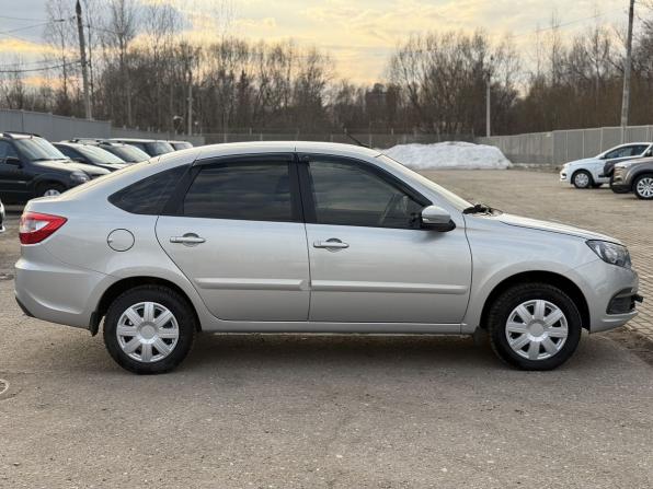 Lada (ВАЗ) Granta I Рестайлинг с пробегом 2022 года, цена 699 000 рублей, 24214 км, лифтбек, Автокод Объявления
