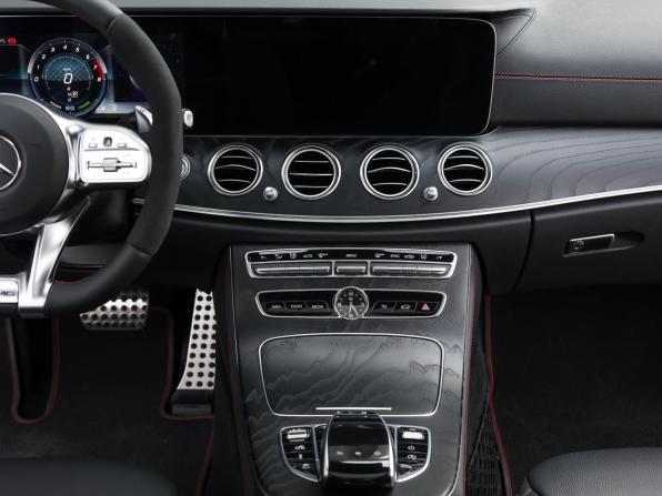 Mercedes-Benz E-Класс AMG V (W213) с пробегом 2019 года, цена 6 398 000 рублей, 84722 км, седан, Автокод Объявления