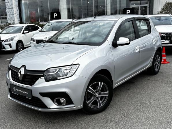Renault Sandero II Рестайлинг с пробегом 2019 года, цена 1 088 000 рублей, 38000 км, хэтчбек, Автокод Объявления