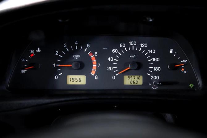 Chevrolet Niva I Рестайлинг с пробегом 2015 года, цена 700 000 рублей, 95717 км, внедорожник, Автокод Объявления