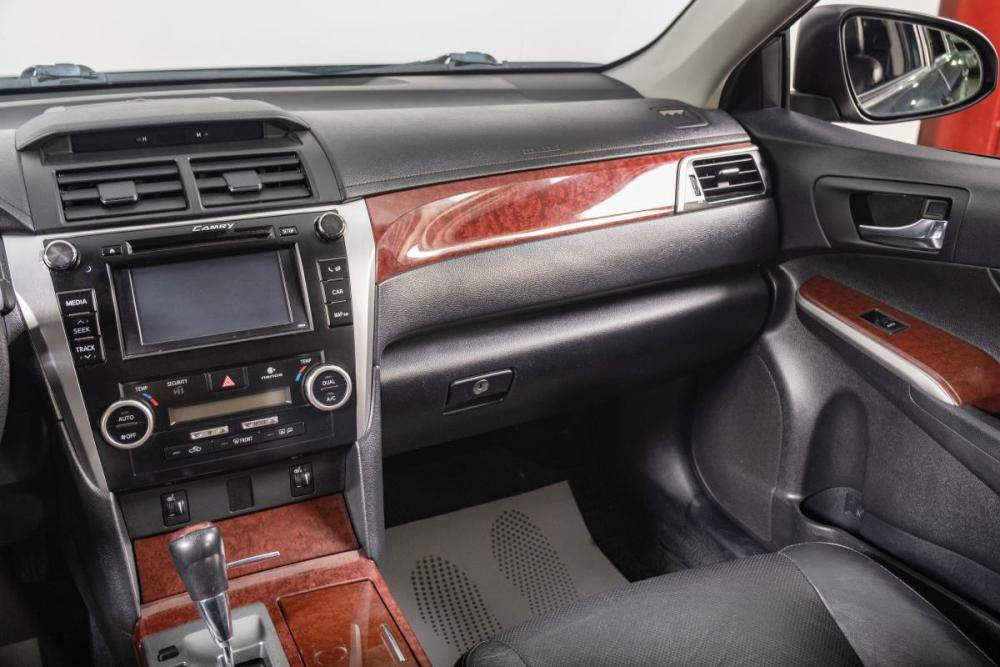 Toyota Camry VII (XV50) Томск  - изображение 12