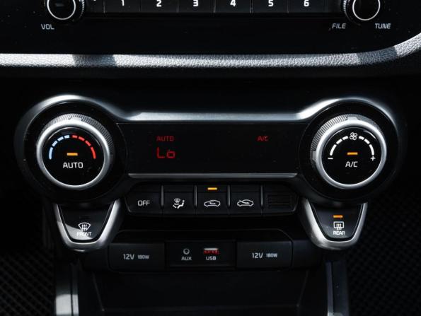 Kia Rio IV с пробегом 2019 года, цена 1 664 800 рублей, 83761 км, седан, Автокод Объявления
