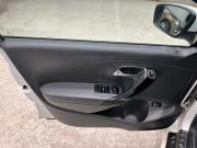 Volkswagen Polo V Рестайлинг Санкт-Петербург  - изображение 36