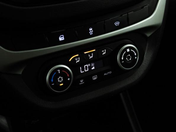 Lada (ВАЗ) Vesta I с пробегом 2019 года, цена 1 049 777 рублей, 180677 км, универсал, Автокод Объявления