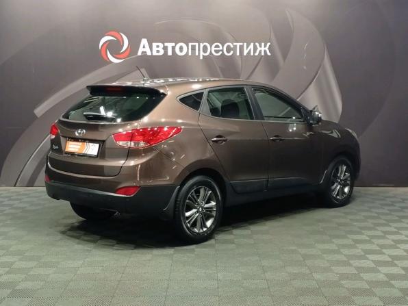 Hyundai ix35 I Рестайлинг с пробегом 2014 года, цена 1 150 000 рублей, 230000 км, внедорожник, Автокод Объявления