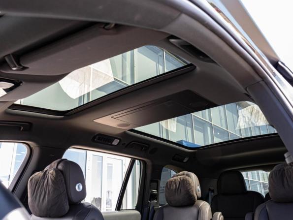 Li Auto (Lixiang) L9 I с пробегом 2024 года, цена 6 400 000 рублей, 75890 км, внедорожник, Автокод Объявления