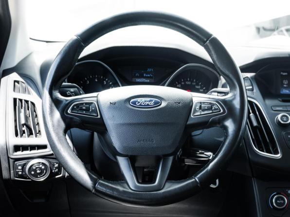 Ford Focus III Рестайлинг с пробегом 2016 года, цена 1 238 000 рублей, 145375 км, хэтчбек, Автокод Объявления