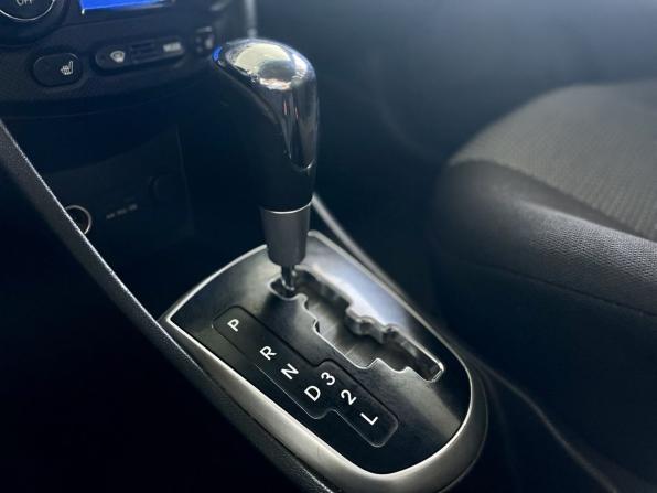 Hyundai Solaris I с пробегом 2012 года, цена 899 900 рублей, 181000 км, седан, Автокод Объявления