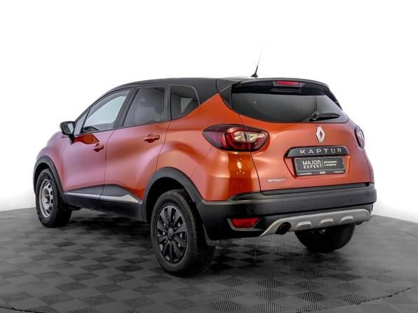 Renault Kaptur I с пробегом 2017 года, цена 1 130 000 рублей, 132229 км, внедорожник, Автокод Объявления
