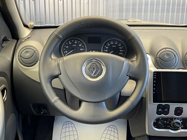 Renault Logan I Рестайлинг с пробегом 2011 года, цена 427 000 рублей, 199029 км, седан, Автокод Объявления