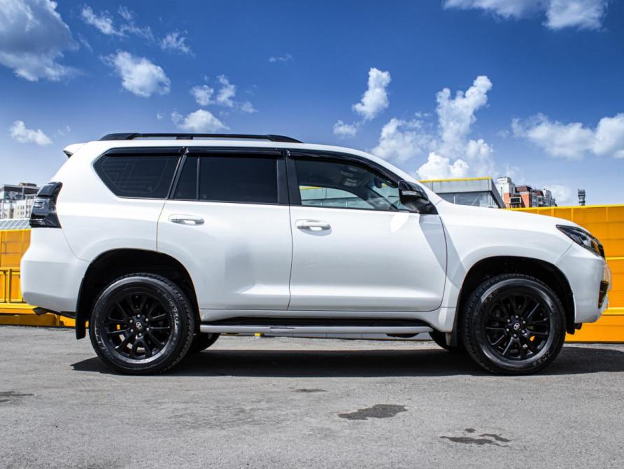 Toyota Land Cruiser Prado 150 Series Рестайлинг 3 Москва  - изображение 9