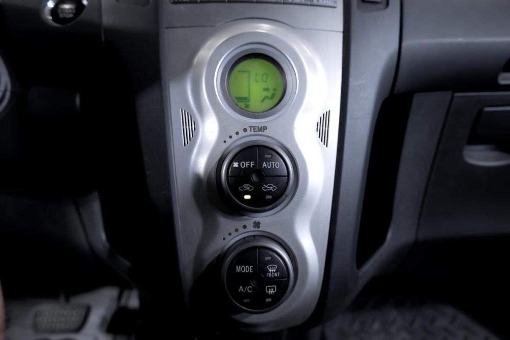 Toyota Yaris II Тюмень  - изображение 21
