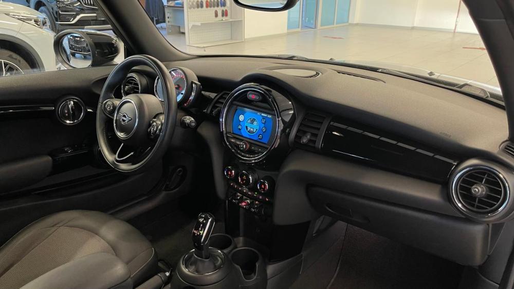 Mini Hatch III (F55/F56) Рестайлинг Санкт-Петербург  - изображение 7
