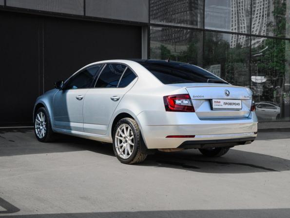 Skoda Octavia III (A7) Рестайлинг с пробегом 2020 года, цена 2 380 000 рублей, 95263 км, лифтбек, Автокод Объявления