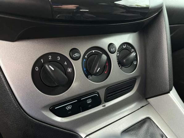 Ford Focus III с пробегом 2011 года, цена 596 400 рублей, 247391 км, хэтчбек, Автокод Объявления