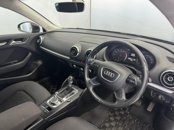 Audi A3 III (8V) Рестайлинг с пробегом 2016 года, цена 1 365 000 рублей, 100928 км, седан, Автокод Объявления
