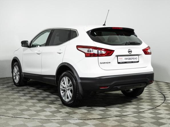 Nissan Qashqai II с пробегом 2016 года, цена 1 409 700 рублей, 111513 км, внедорожник, Автокод Объявления